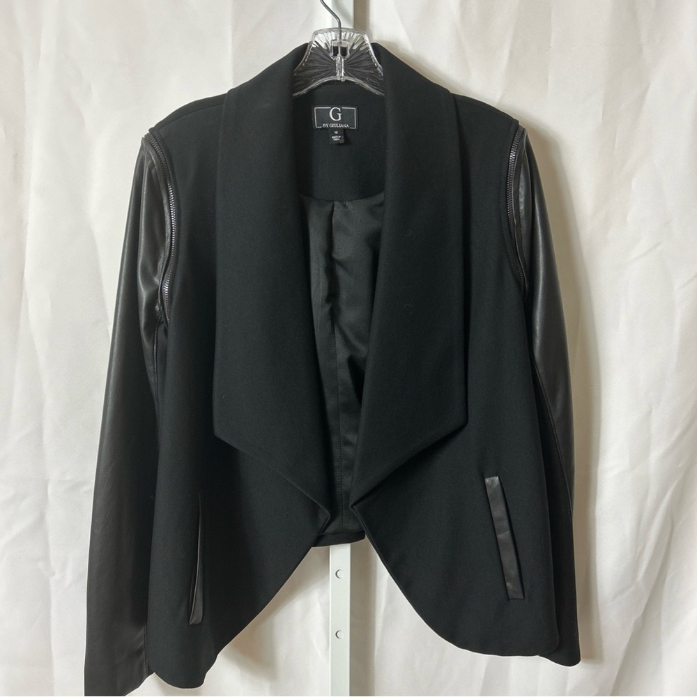 G by Giulianna Women’s Size 10 Black Faux Leather Spandex Blazer Crop Jacket